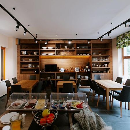 Eper Apartman Szeged Esterno foto