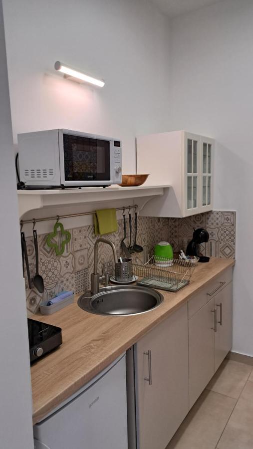 Eper Apartman Szeged Esterno foto
