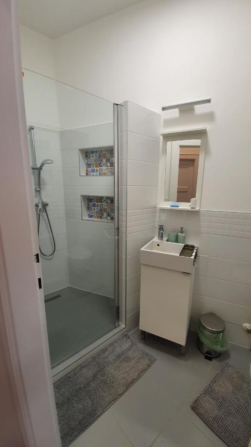 Eper Apartman Szeged Esterno foto
